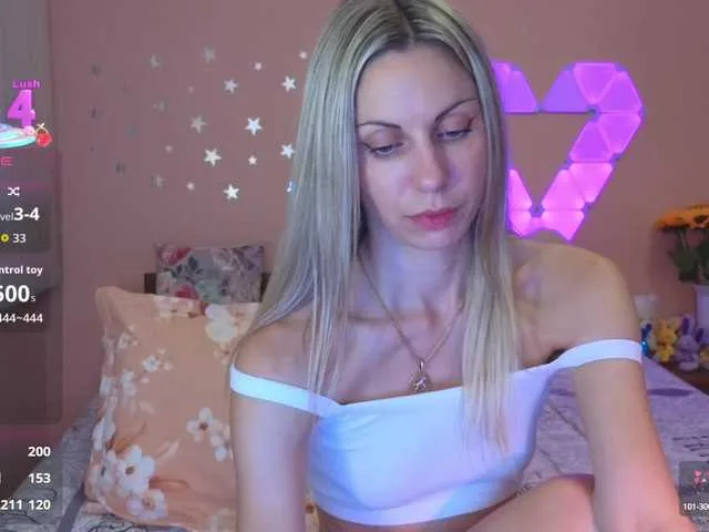 ELENA-XXX – webcam model profile photo Image 17