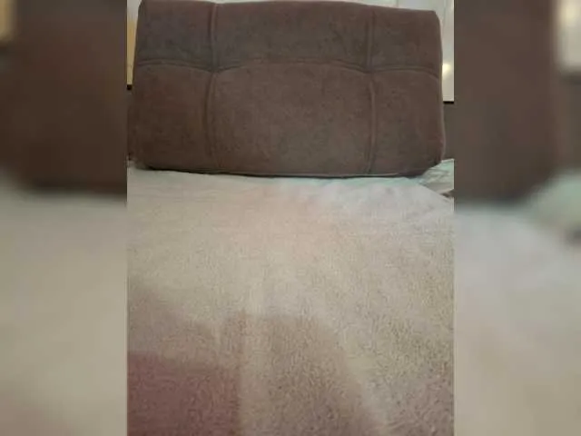 LizzieGreyX – webcam model profile photo Image 2