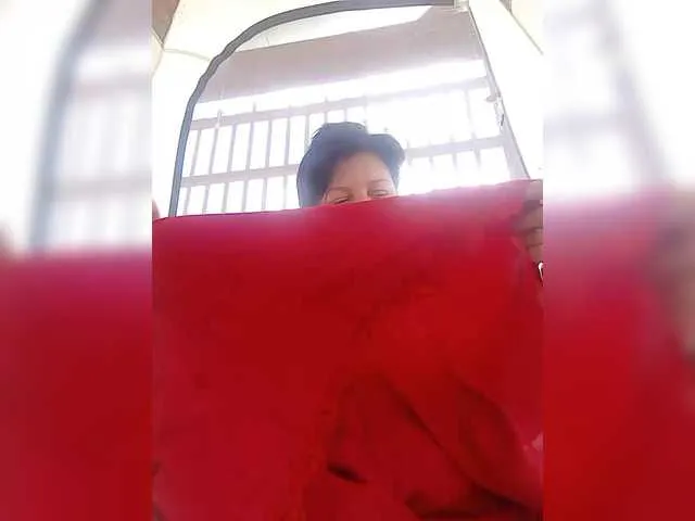 Loli_Belle – webcam model profile photo Image 7