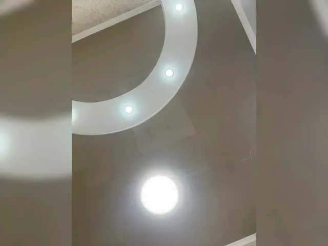 Sexy_Frenchie – webcam model profile photo Image 9