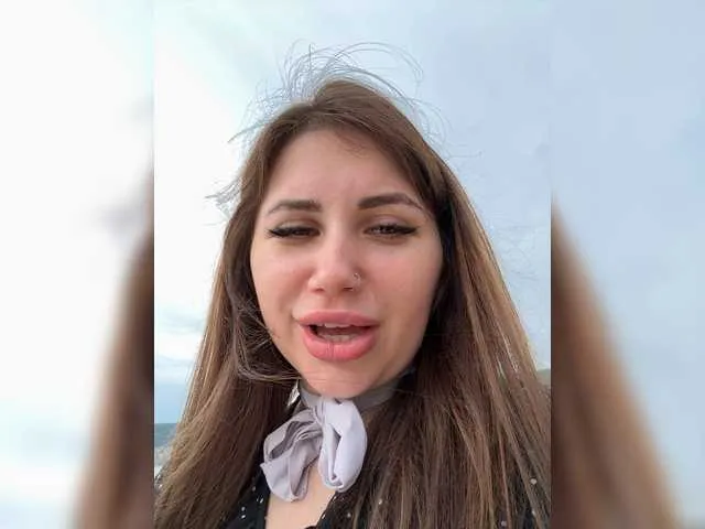 -LeiaProseccina- – webcam model profile photo