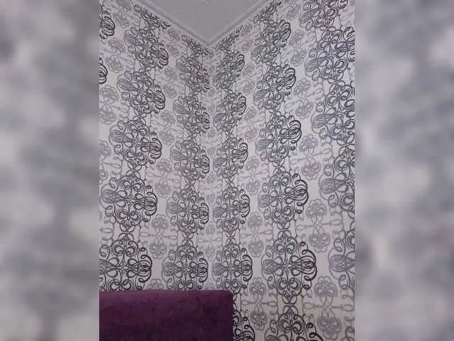 Nataly_Blonde – webcam model profile photo Image 17