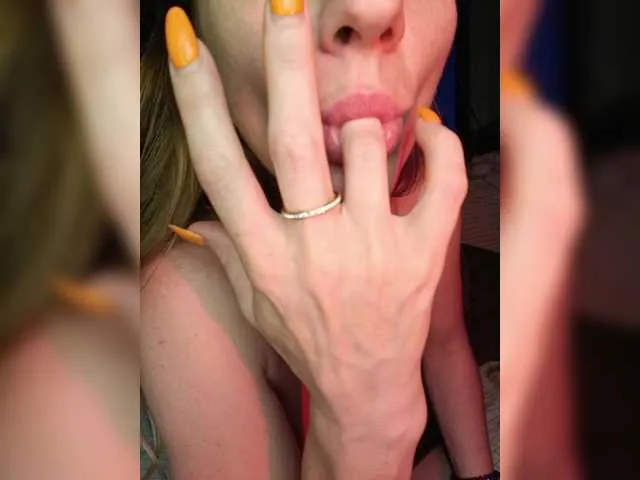 BrookeBratXO – webcam model profile photo Image 8