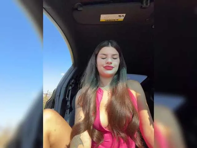 SelennaMoon – webcam model profile photo Image 7