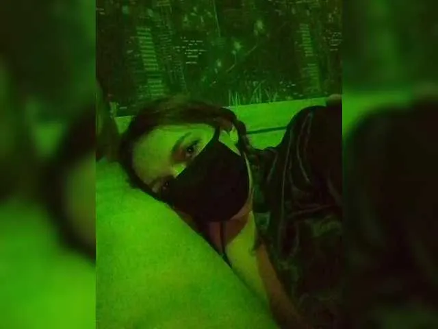 TyleneBuck – webcam model profile photo Image 2