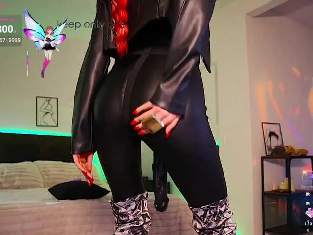 marinaWQ – webcam model profile photo Image 17