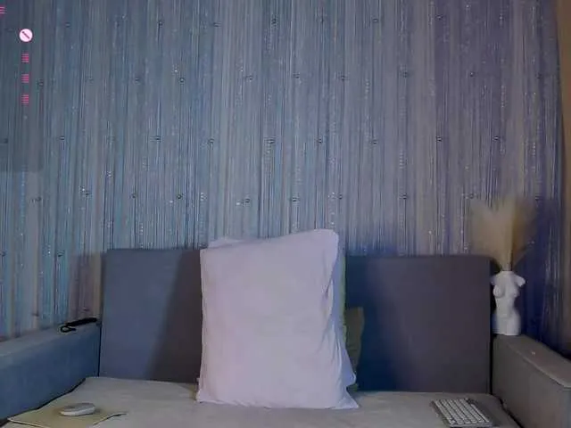 Just---me – webcam model profile photo Image 17