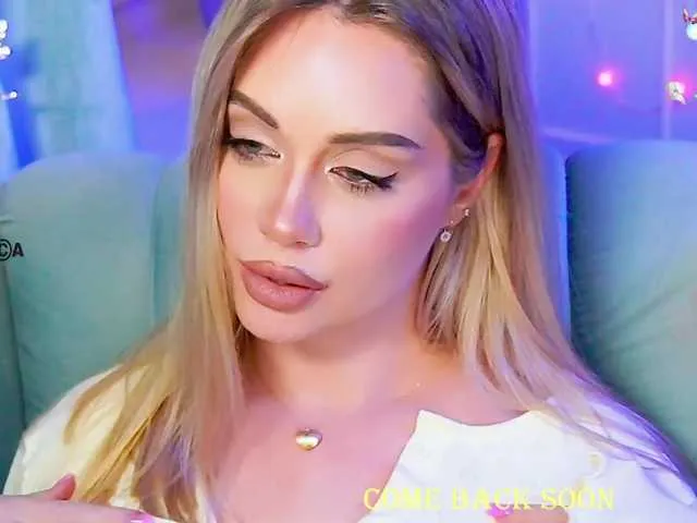 SusyBlair – webcam model profile photo Image 15