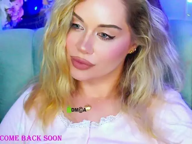 SusyBlair – webcam model profile photo Image 9