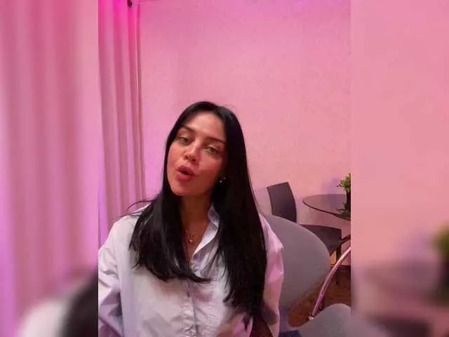 GlamGran – webcam model profile photo Image 12