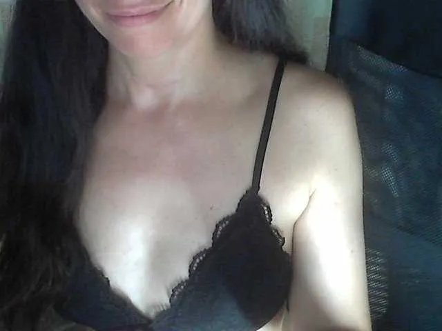 MarilynRainbow – webcam model profile photo Image 4