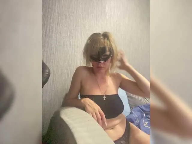 gravebabyxo – webcam model profile photo Image 4