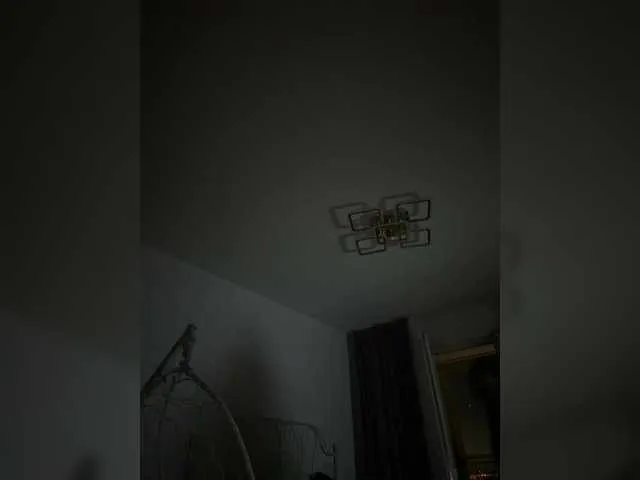 baszogepek – webcam model profile photo Image 10