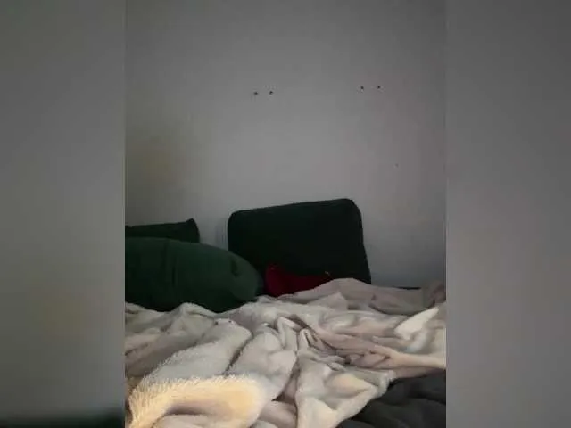 baszogepek – webcam model profile photo Image 12