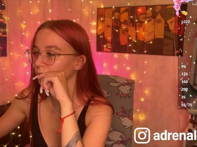 famouswomen – webcam model profile photo Image 8