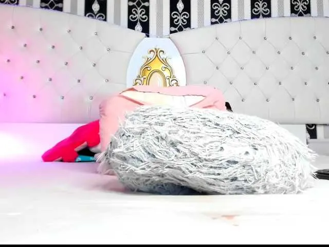 blondeambitionnn – webcam model profile photo Image 11