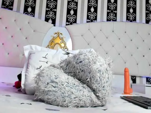 blondeambitionnn – webcam model profile photo Image 15