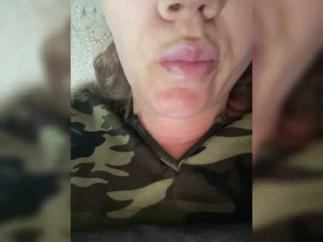 SusyBlair – webcam model profile photo Image 14