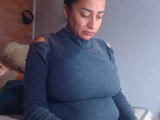 AlexandrinaFenix – webcam model profile photo