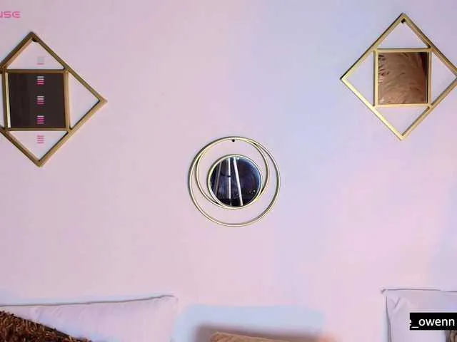 British_EmJess – webcam model profile photo Image 12