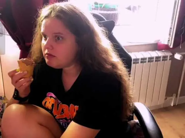 Blondebunny30 – webcam model profile photo Image 2