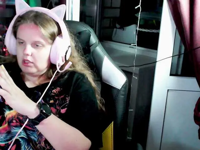 Blondebunny30 – webcam model profile photo Image 3