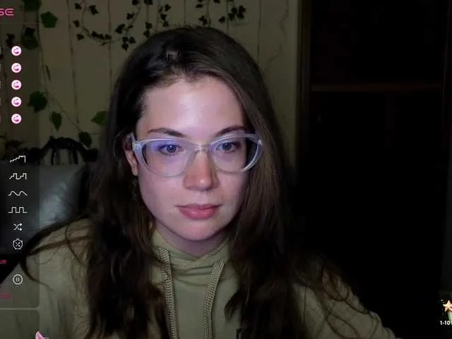 British_EmJess – webcam model profile photo Image 5