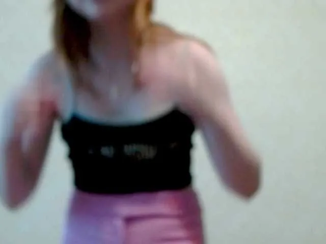 LoraDevine – webcam model profile photo Image 10