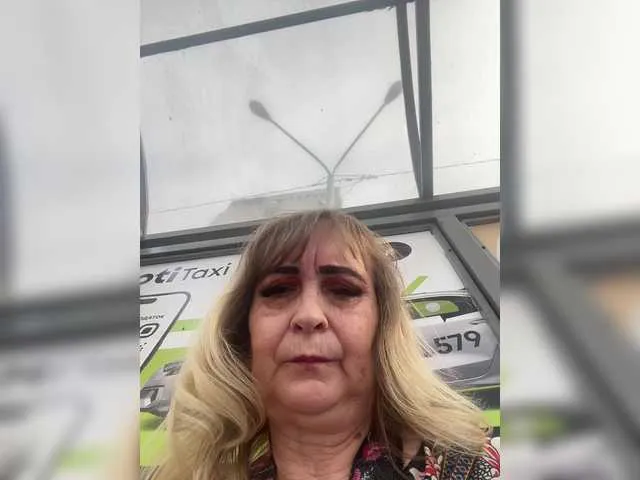 SusyBlair – webcam model profile photo Image 14