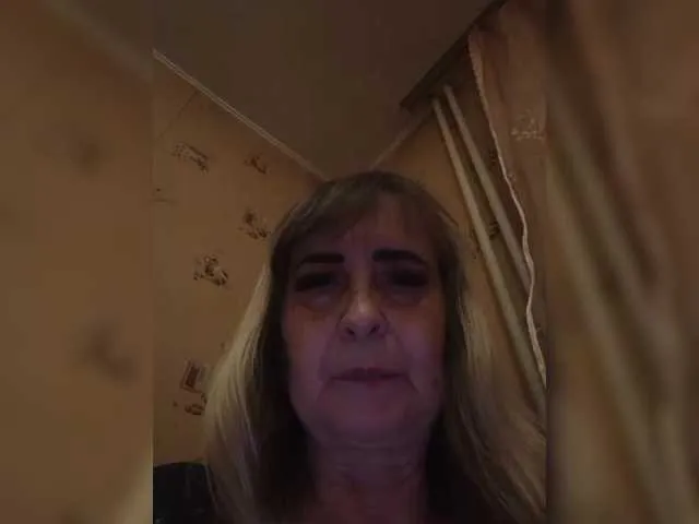 SusyBlair – webcam model profile photo Image 15