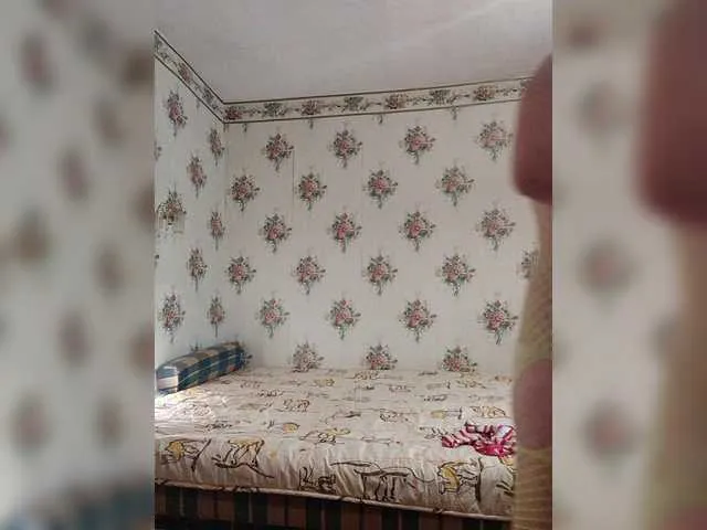 molochnaya000 – webcam model profile photo Image 18