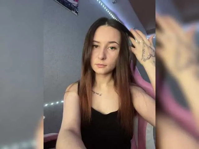 0------0 – webcam model profile photo Image 17