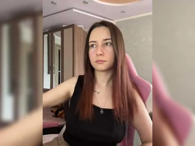 0------0 – webcam model profile photo Image 4