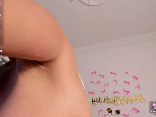 StarKristy – webcam model profile photo Image 13