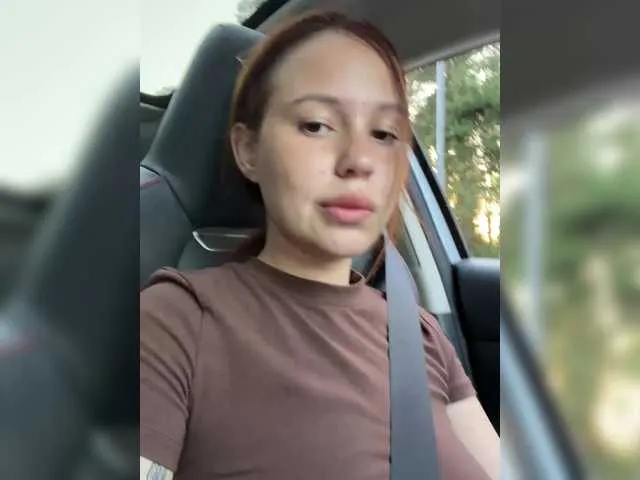 BlondeScarlettx – webcam model profile photo Image 7