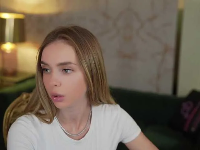 -AnnaMaria- – webcam model profile photo Image 15