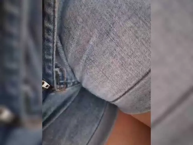 Loli_Belle – webcam model profile photo Image 14