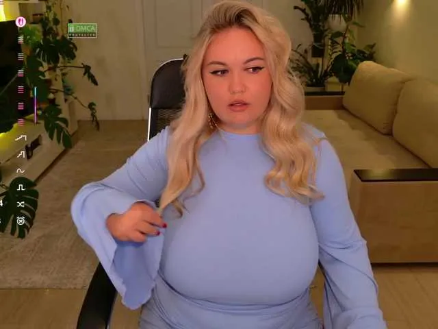 blondeambitionnn – webcam model profile photo Image 11