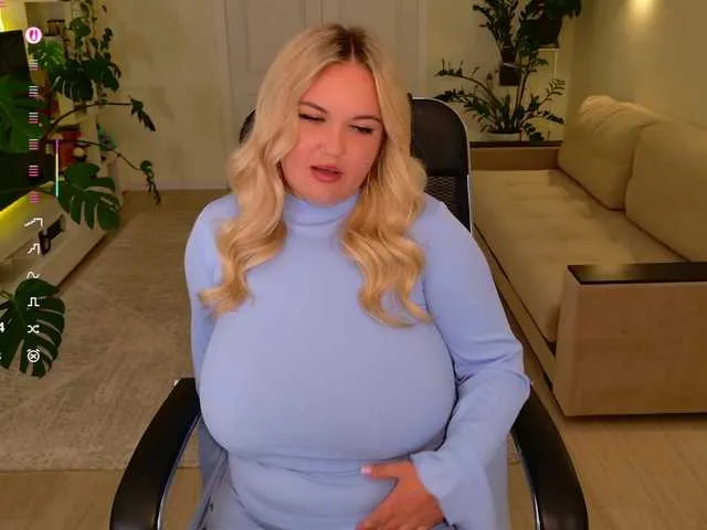 blondeambitionnn – webcam model profile photo Image 12