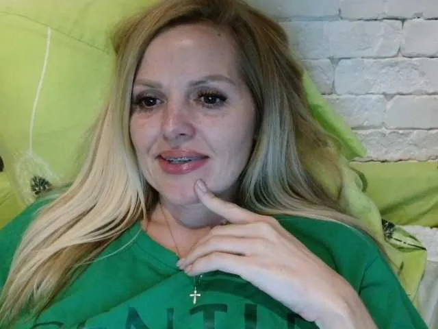 SofiaSins – webcam model profile photo Image 15