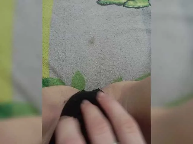 BabeBeth40 – webcam model profile photo Image 7