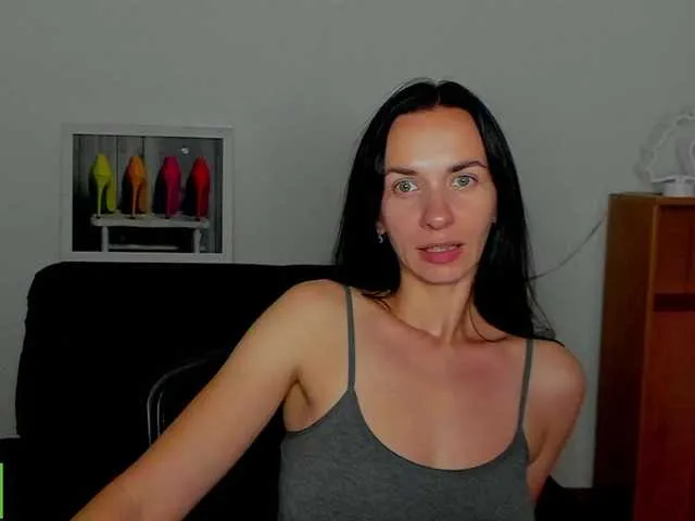 SusyBlair – webcam model profile photo Image 12