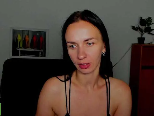 SusyBlair – webcam model profile photo Image 17