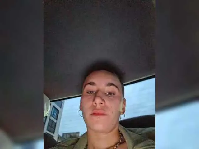 KamaFeels – webcam model profile photo Image 19