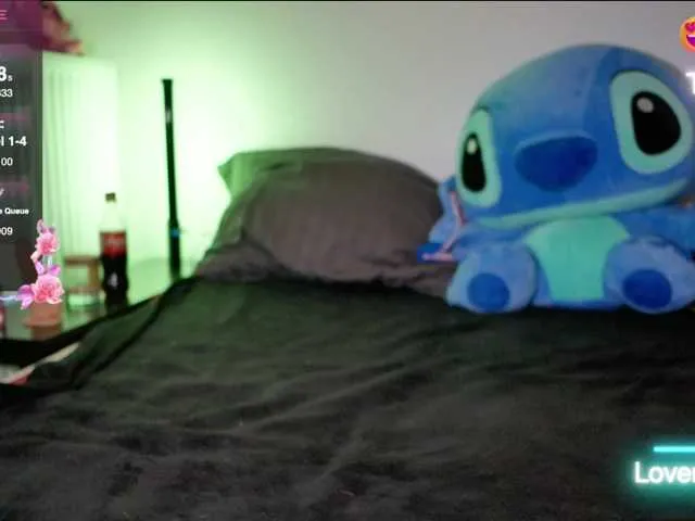 arielwavee1 – webcam model profile photo