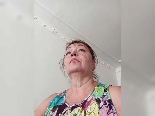 SusyBlair – webcam model profile photo Image 4