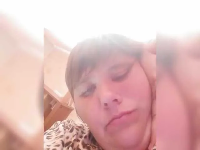 LizzieGreyX – webcam model profile photo Image 10