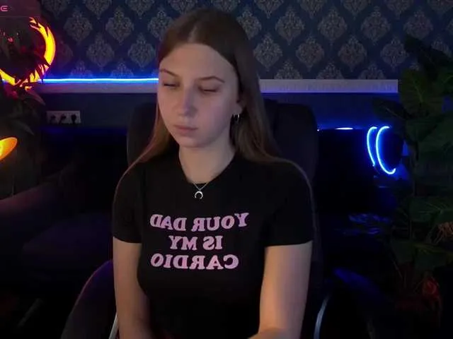 SusyBlair – webcam model profile photo Image 12