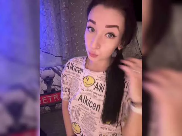 SusyBlair – webcam model profile photo Image 19