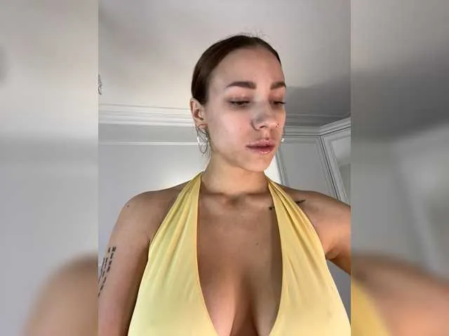 Anesteishen – webcam model profile photo Image 18